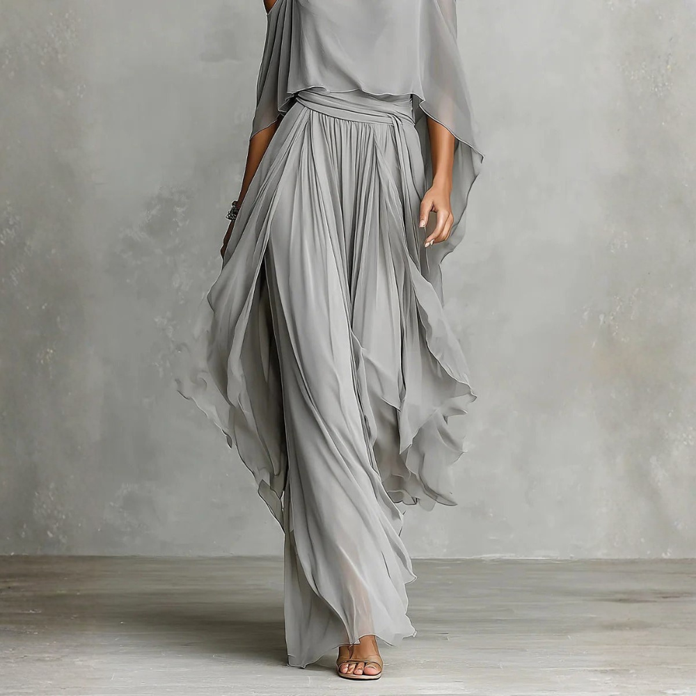 TRAJE GRIS