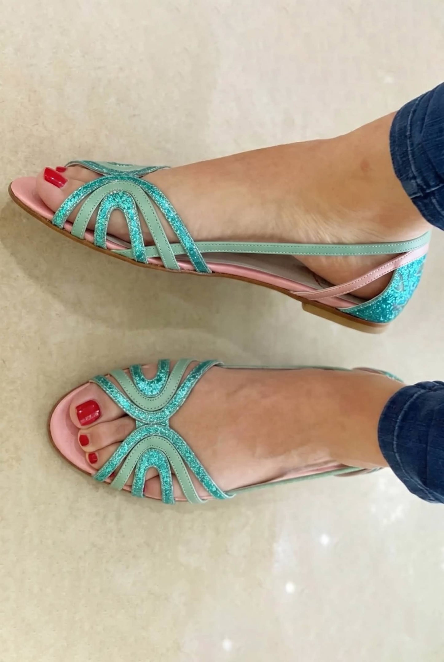 ELEONORA | SANDALIAS DORADAS VERANIEGAS