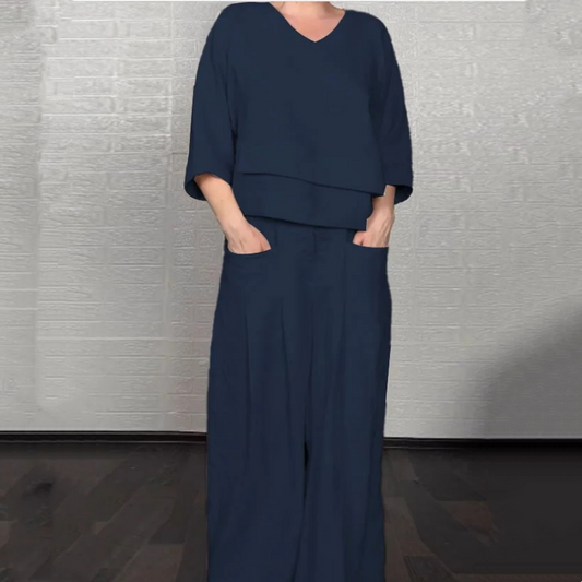 TRAJE MINIMALISTA DE DOS PIEZAS GRANDE