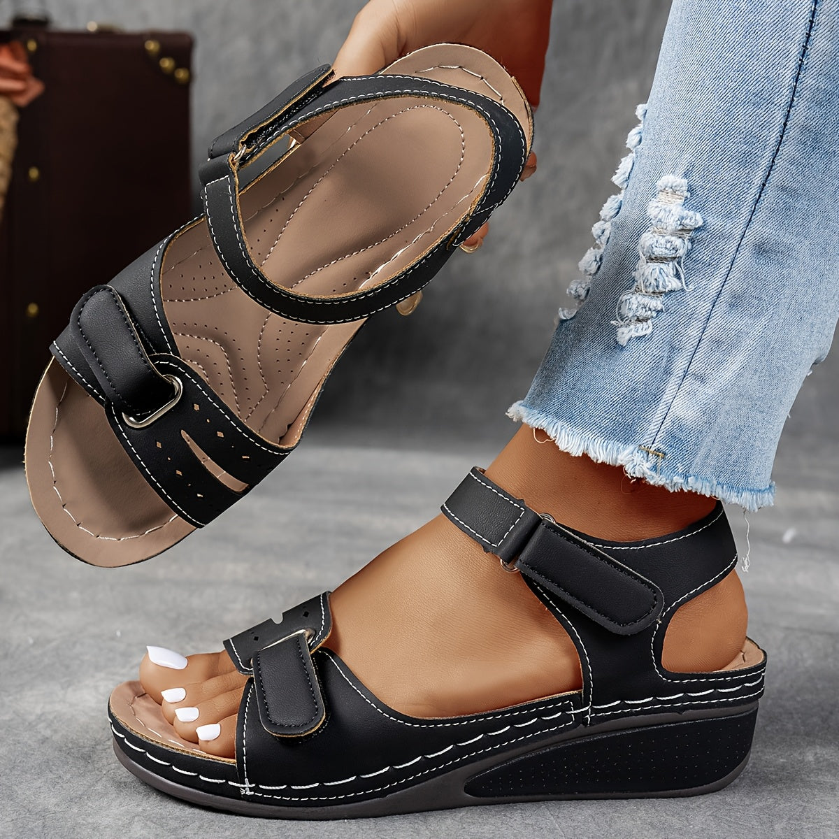 SANDALIAS ERGONÓMICAS ELEGANTES