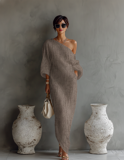 VESTIDO FLUIDO DE LINO CON LOS HOMBROS DESCUBIERTOS