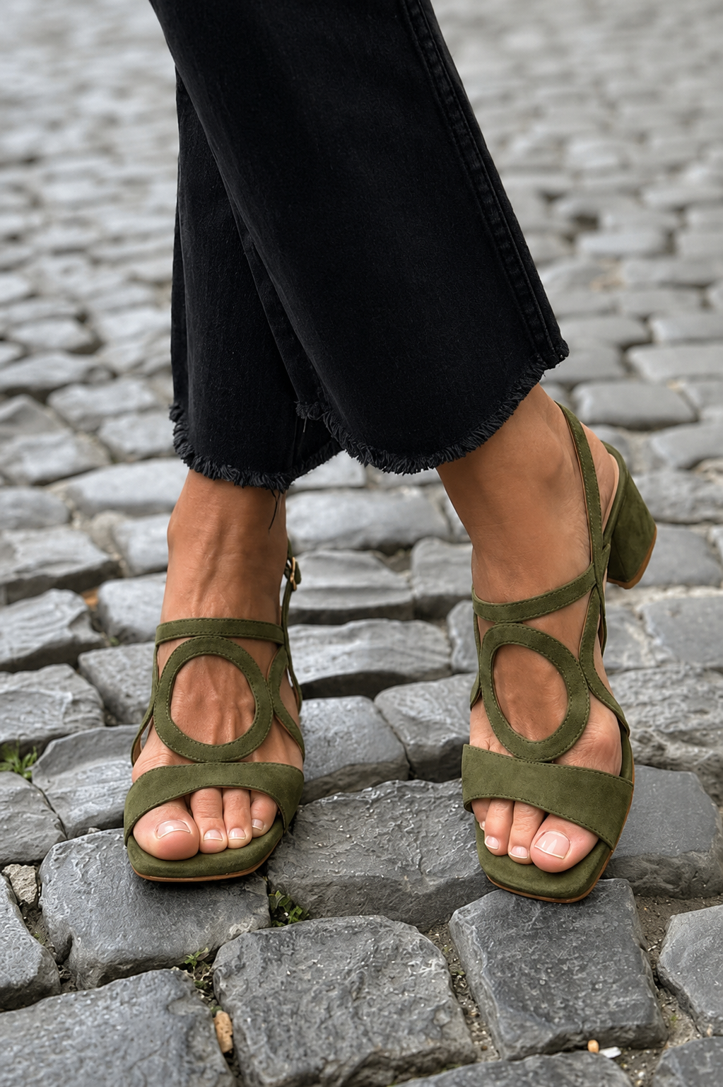 VALENTINA | SANDALIAS DE VERANO RADIANTES