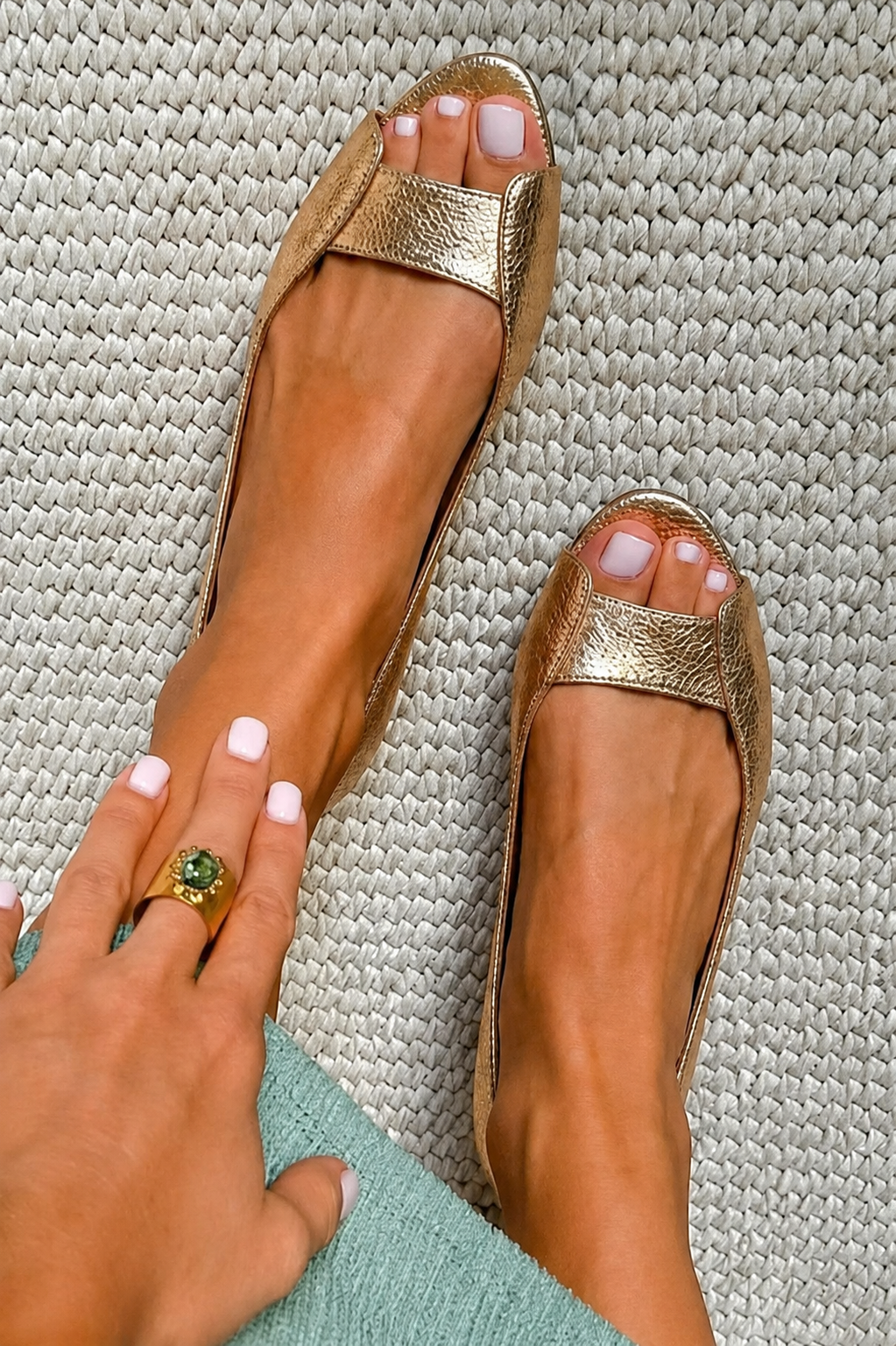 ADELINA | SANDALIAS DORADAS