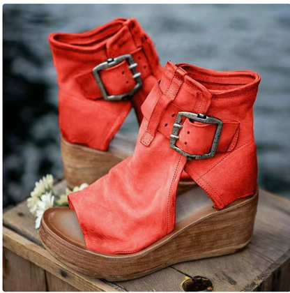 BOTINES DE CUÑA CON PUNTA ABIERTA