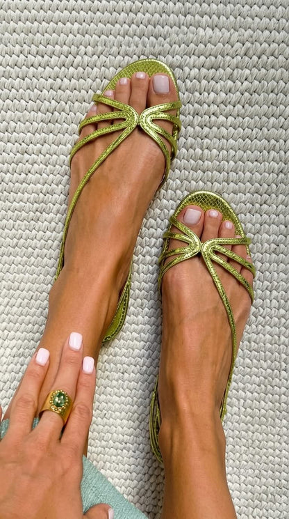 GINEBRA | SANDALIAS DORADAS DE ELEGANCIA VERANIEGA