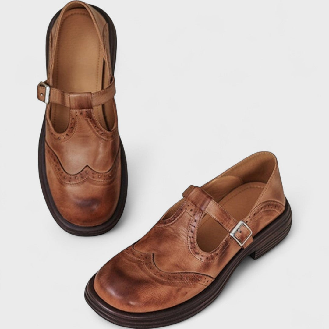 ELEGANCIA Y COMODIDAD CON TACONES