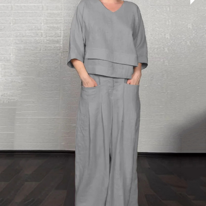 TRAJE MINIMALISTA DE DOS PIEZAS GRANDE